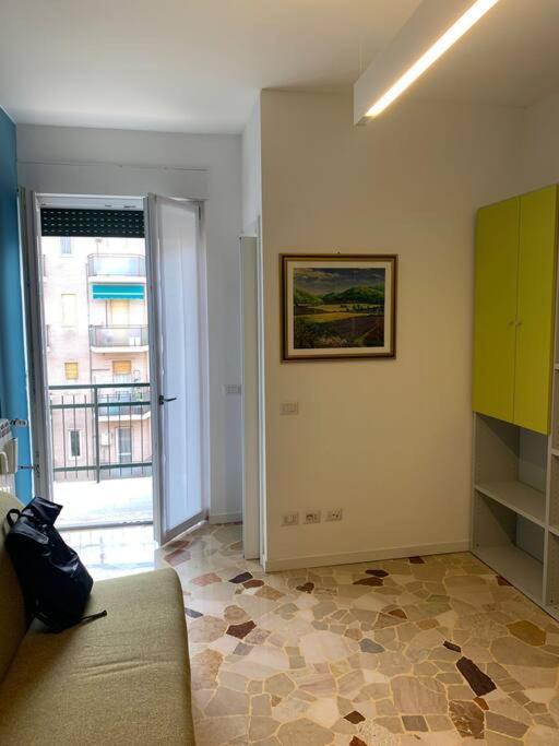 Cozy 1-Room Studio In Giambellino Milano Ngoại thất bức ảnh